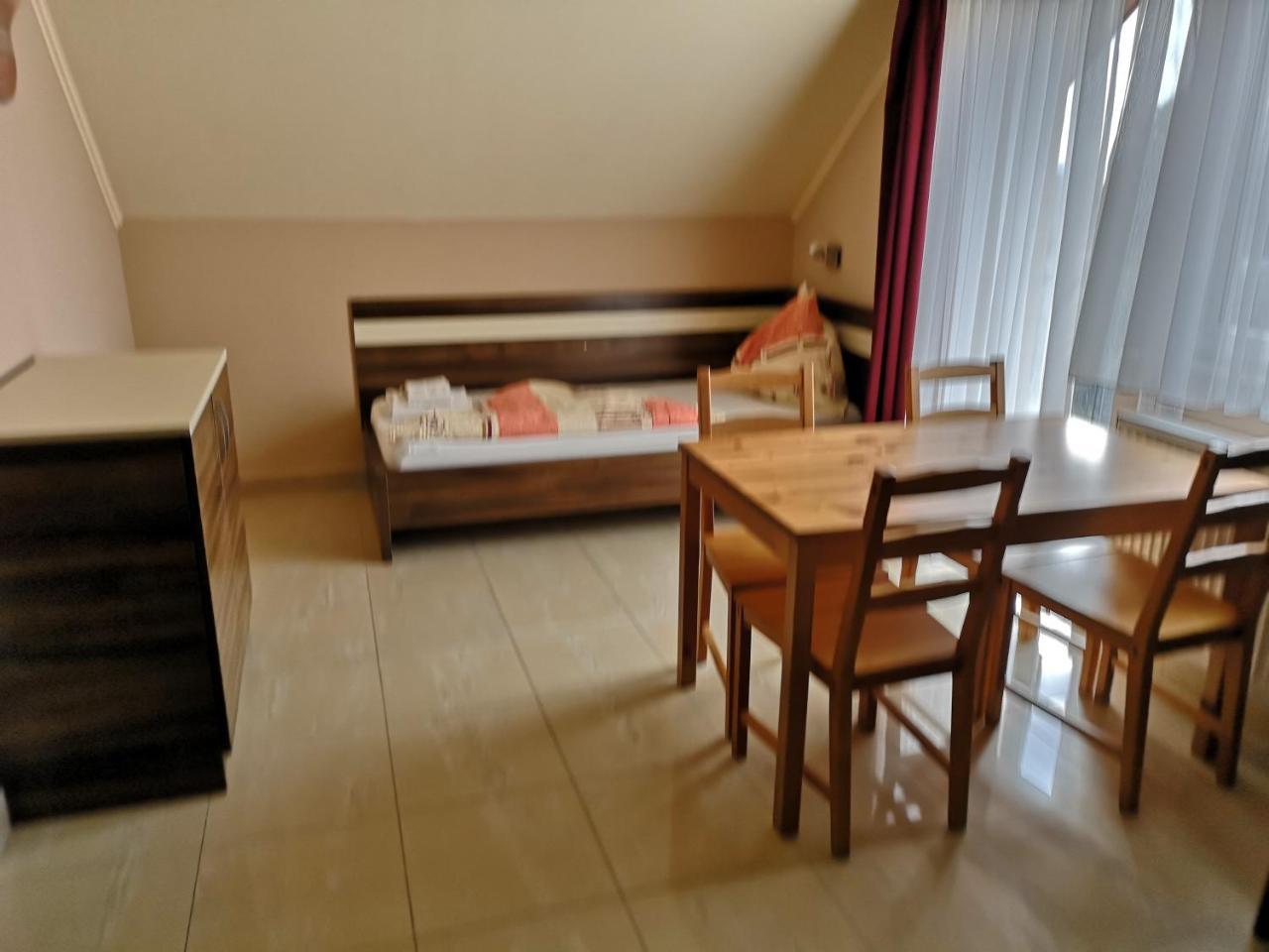 Borostyan Panzio Balatonfuered Bed & Breakfast Ngoại thất bức ảnh